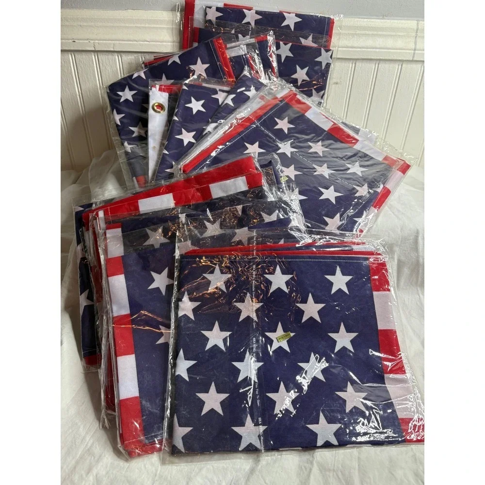 29 NWT USA American Flag Decorative Patriotic Celebration 12x18 Inches